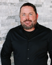 Photo of Loan Officer Riley Kane with Thompson Kane mortgage loans Madison and Milwaukee Wisconsin Chicago Illinois